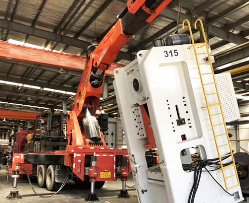 芦山提升工作效率，选择优质折臂吊租赁服务